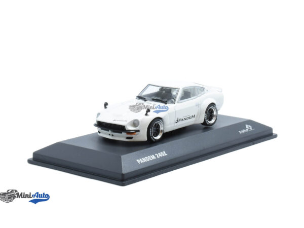 Datsun 240Z Rocket Bunny - 1973 - White