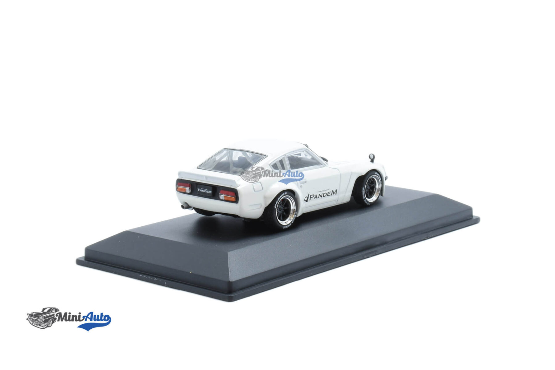 Datsun 240Z Rocket Bunny - 1973 - White - Image 2