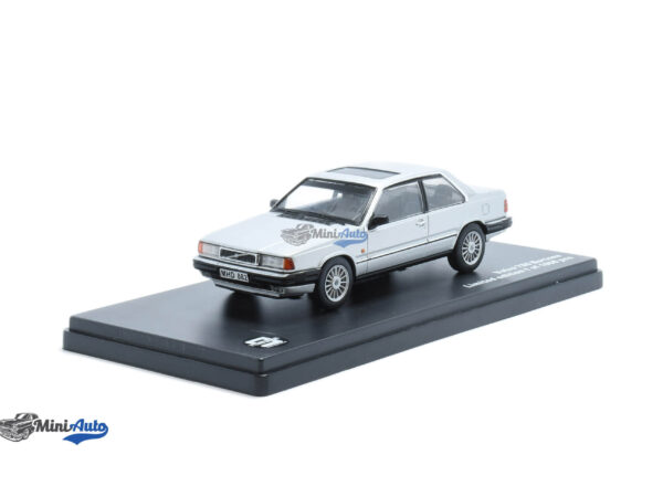 Volvo 780 Bertone - 1987 - Silver