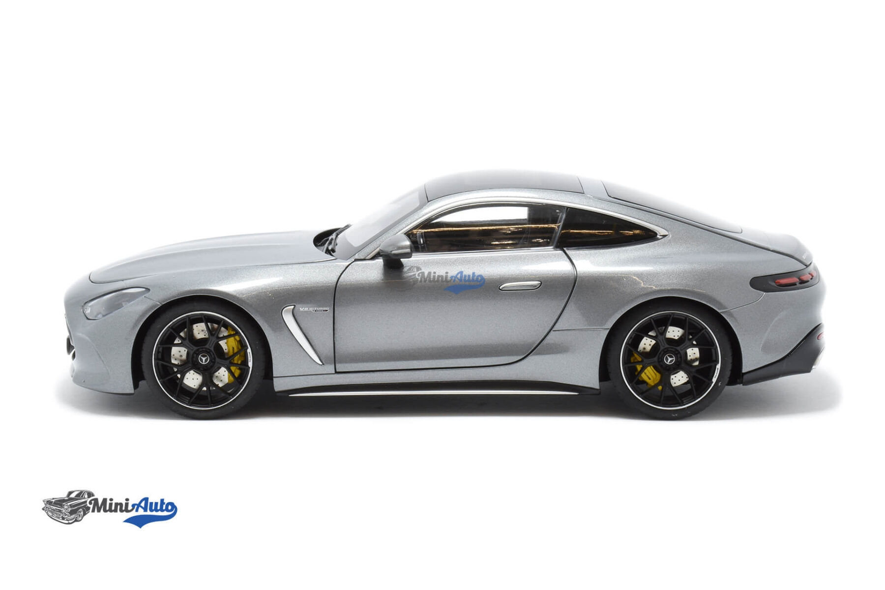 B66960584---Mercedes-Benz-AMG-GT-63-C192---2024---Grey_5 Mercedes Benz AMG GT 63 C192 - 2024 - Grey - Image 5