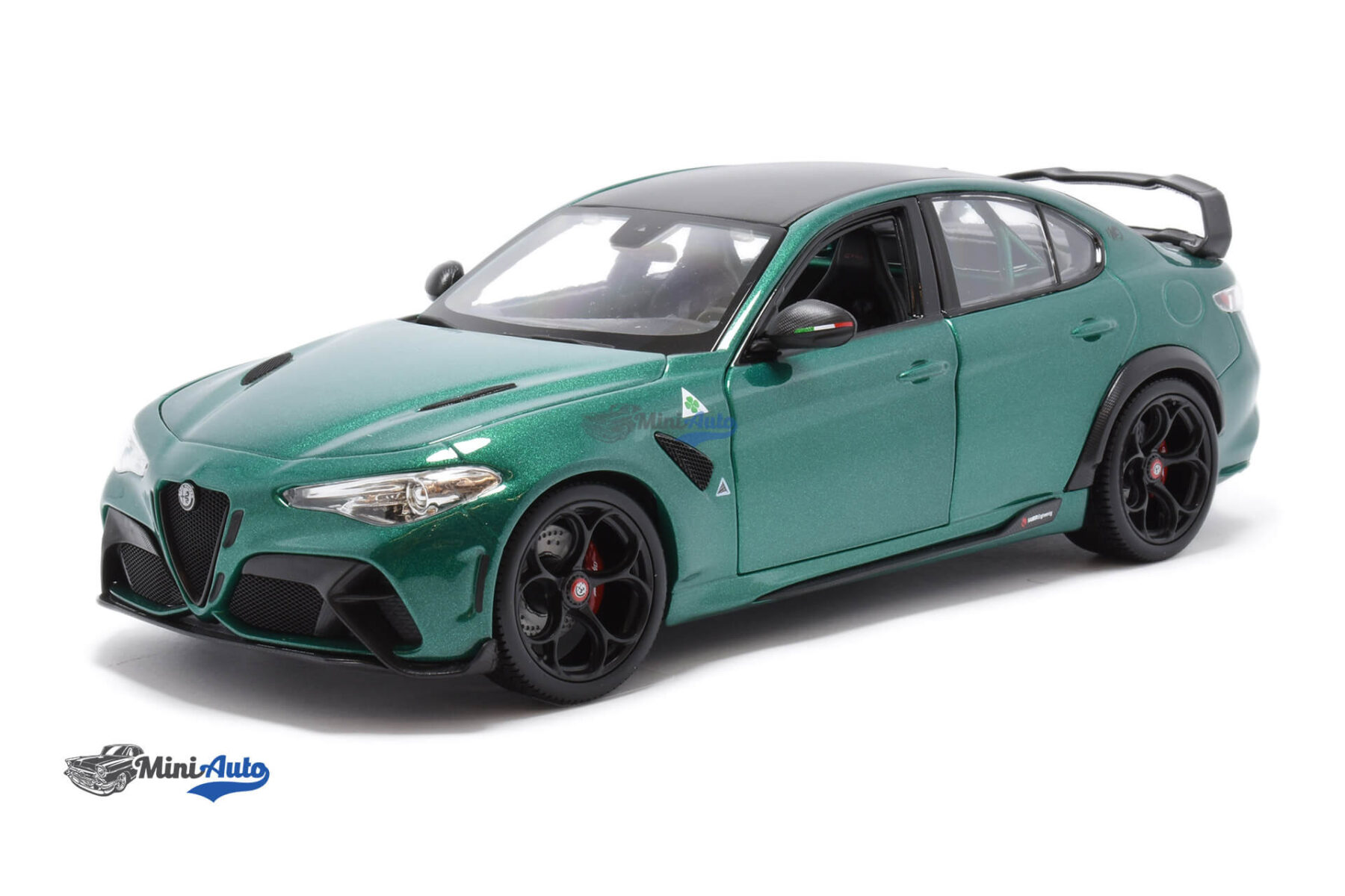 BU18-01447---Alfa-Romeo-Giulia-GTAm---2020---Green_1 Alfa Romeo Giulia GTAm - 2020 - Green - Image 1