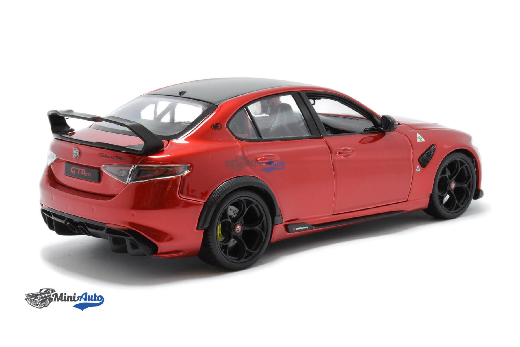 BU18-11049---Alfa-Romeo-Giulia-GTAm---2020---Red_3 Alfa Romeo Giulia GTAm - 2020 - Red - Image 3