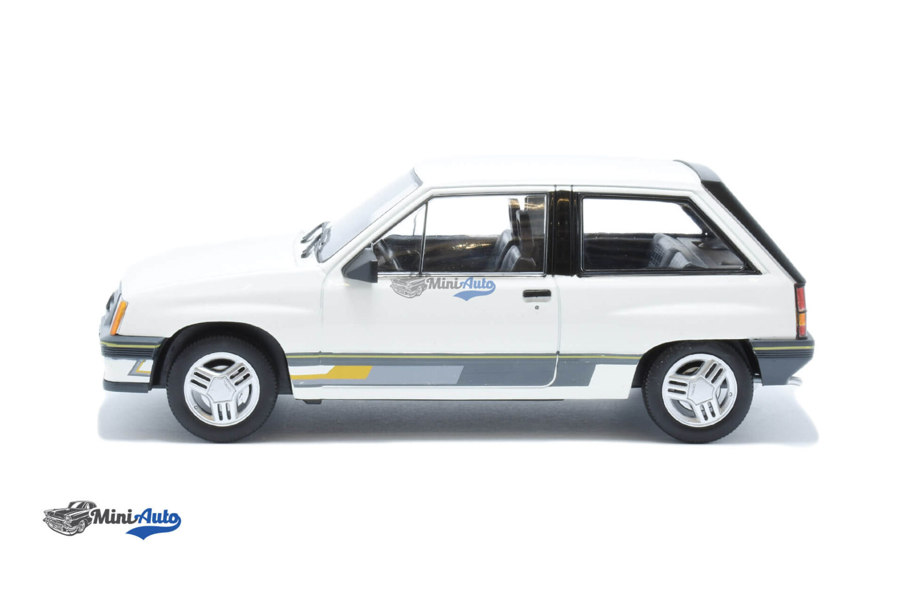 Opel Corsa A Sprint - 1983 - White - Image 3
