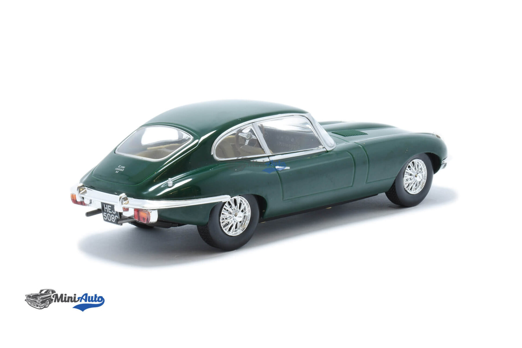 Jaguar E-Type 1969 - Green - Image 2