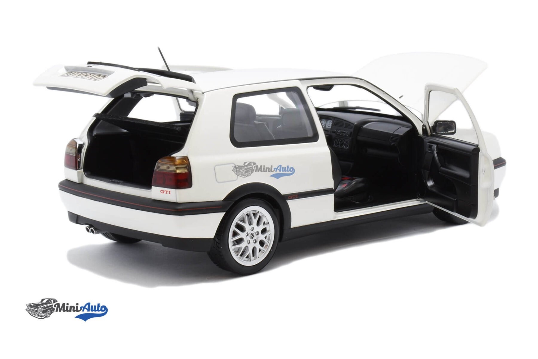 N188508---Volkswagen-Golf-MKIII-GTi---1996---White_4 Volkswagen Golf MKIII GTi - 1996 - White - Image 4
