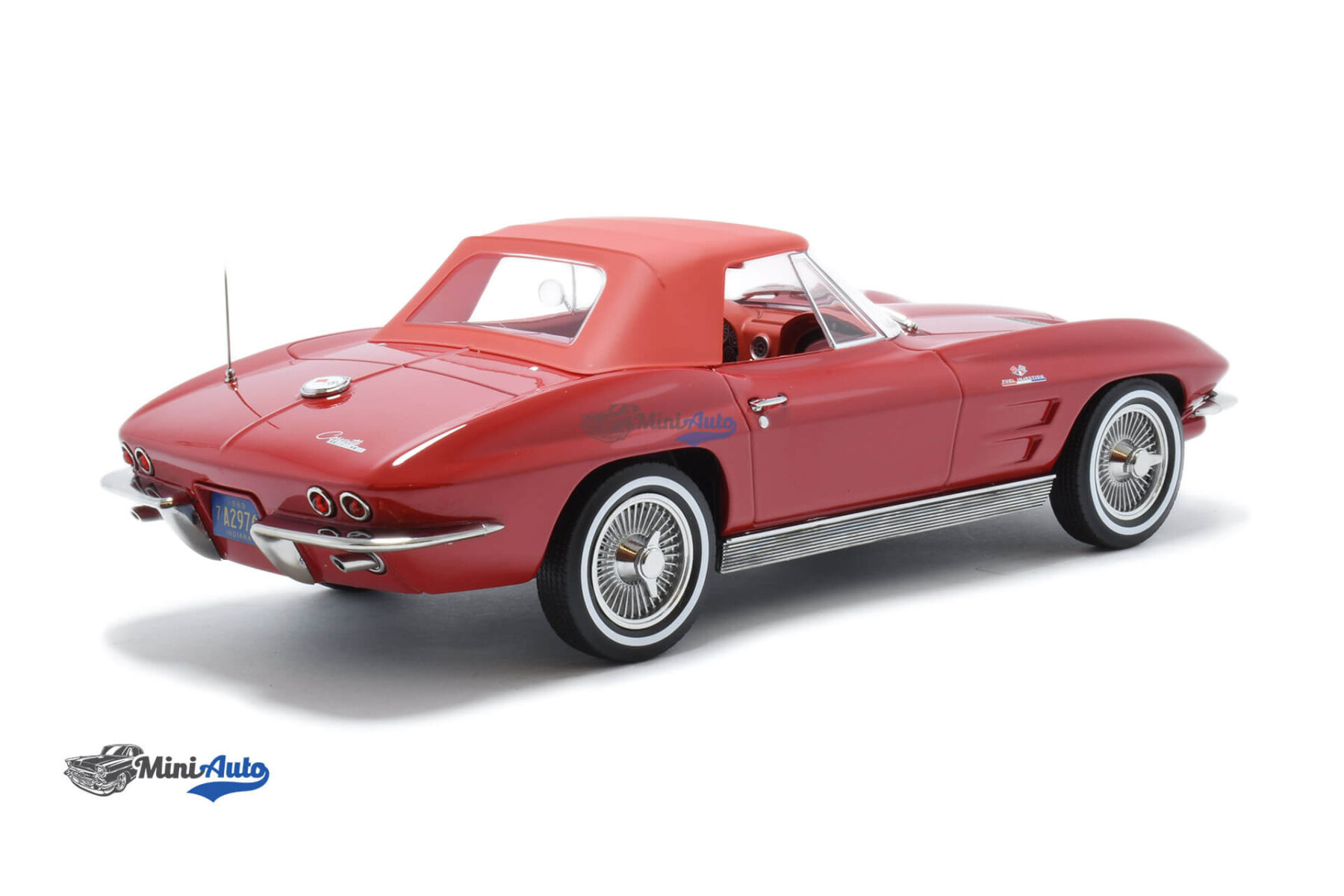 N189056---Chevrolet-Corvette-Sting-Ray-Cabriolet---1963---Red_3 Chevrolet Corvette Sting Ray Cabriolet - 1963 - Red - Image 3