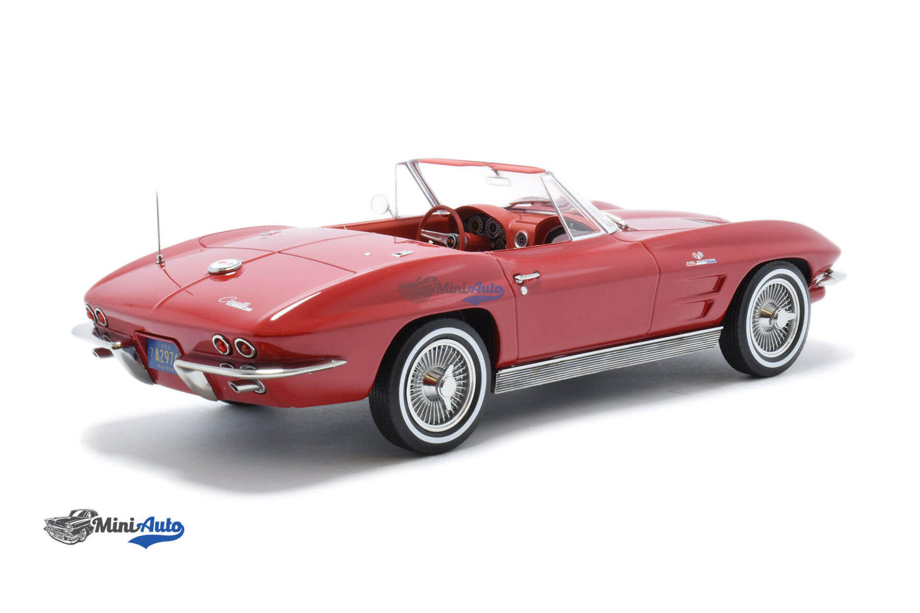 N189056---Chevrolet-Corvette-Sting-Ray-Cabriolet---1963---Red_4 Chevrolet Corvette Sting Ray Cabriolet - 1963 - Red - Image 4