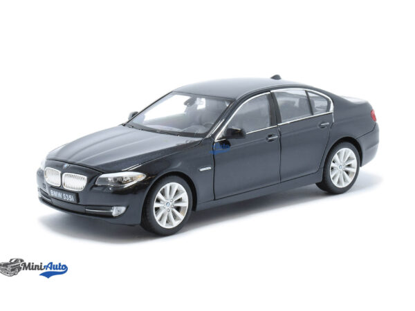 BMW F10 535i - 2010 - Black