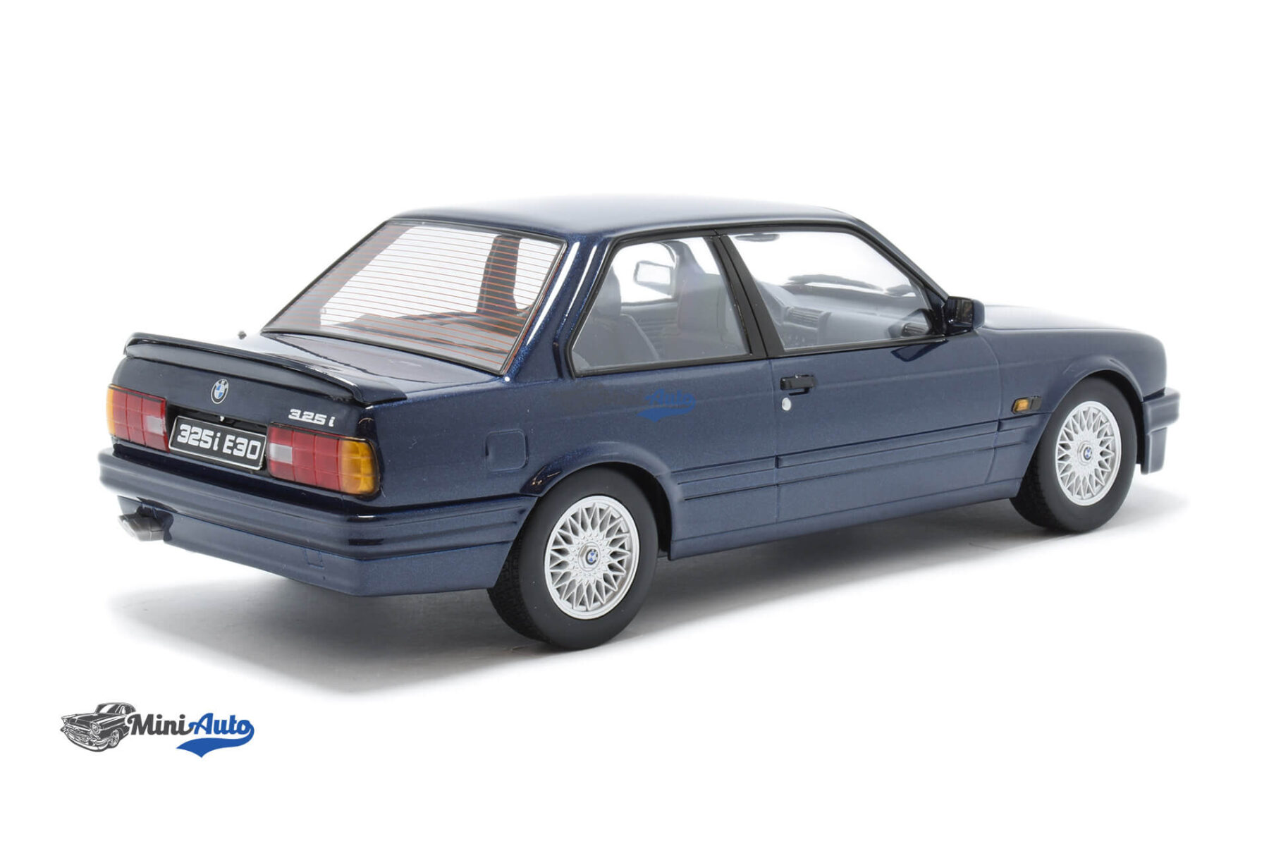 BMW E30 325i - 1987 - Dark Blue - Image 2