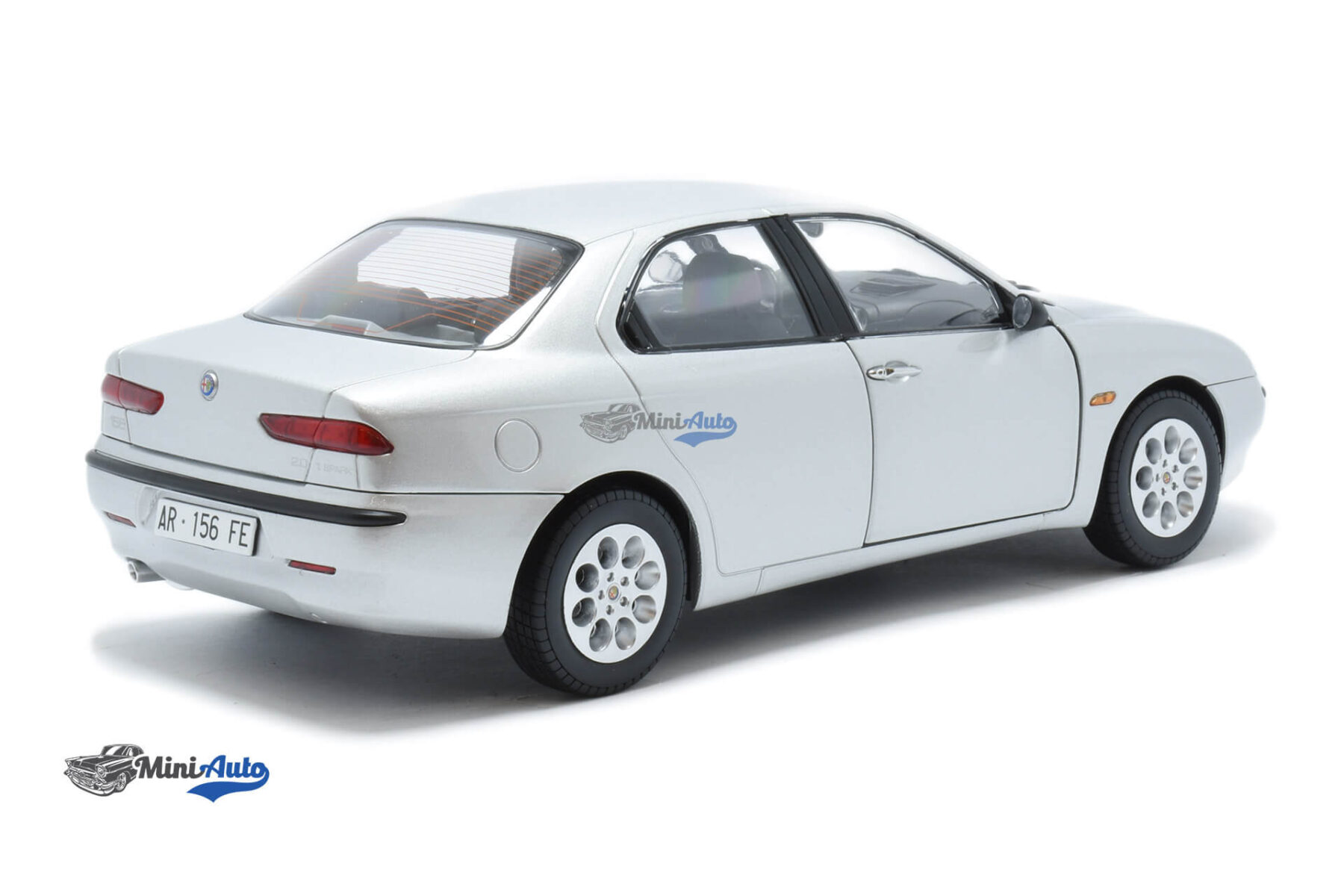 Alfa Romeo 156 2.0 Twin Spark - 1997 - Silver - Image 3