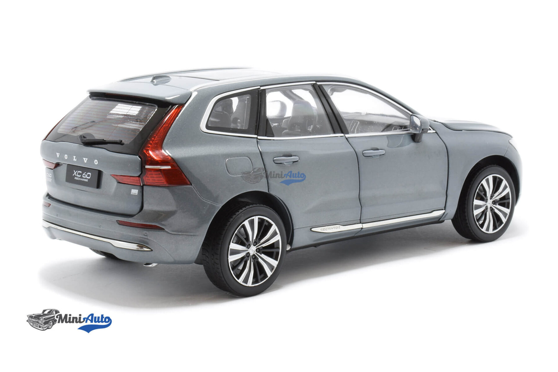 Volvo XC60 Recharge - 2022 - Grey - Image 3