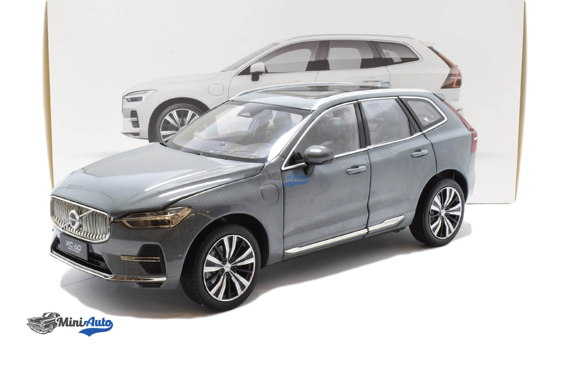 Volvo XC60 Recharge - 2022 - Grey - Image 6
