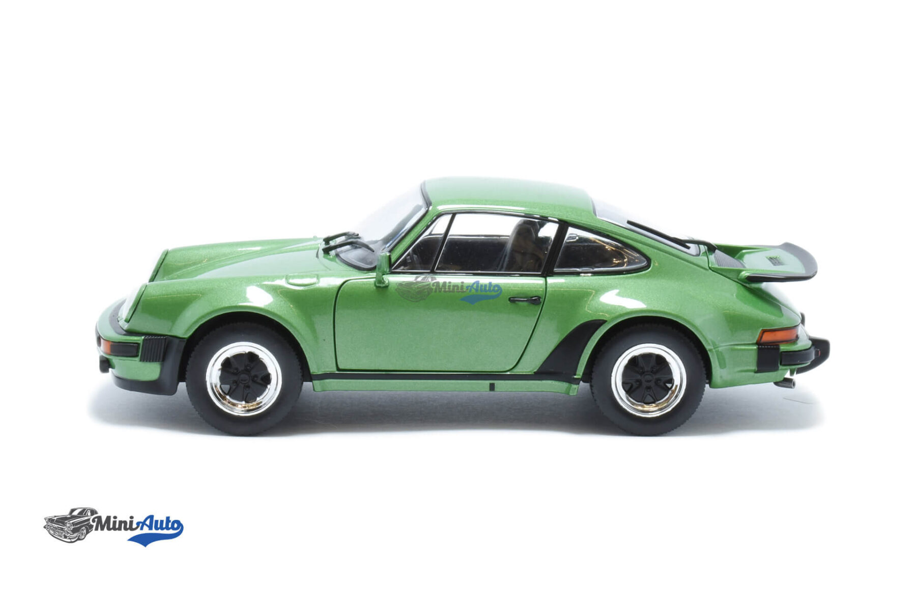 Porsche 911 930 Turbo - 1974 - Green - Image 5