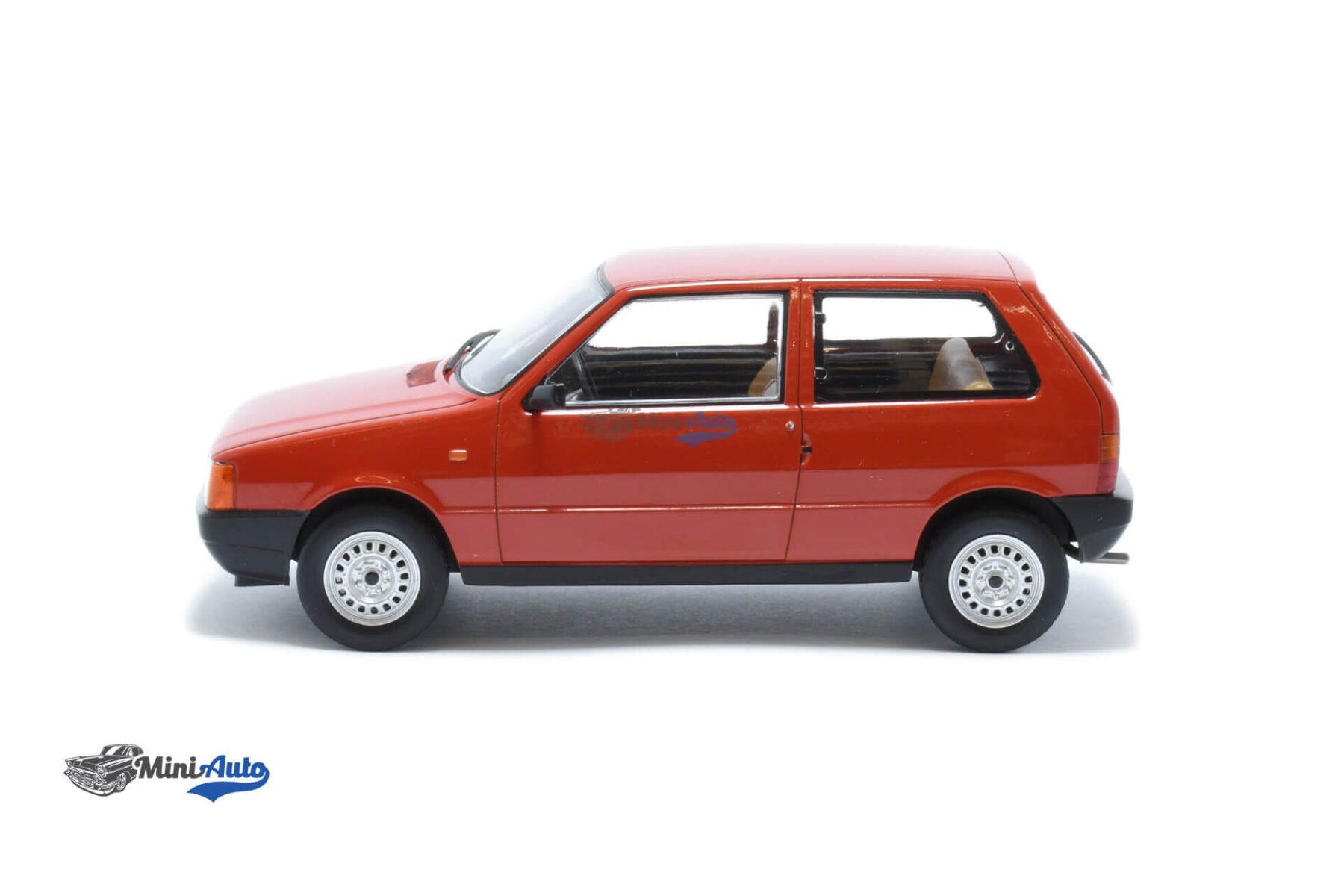 Fiat Uno - 1983 - Red - Image 3