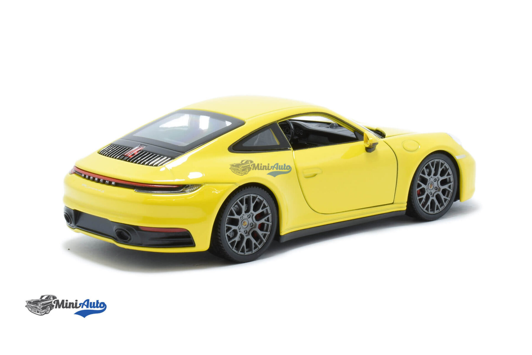 Porsche 911 992 Carrera 4S - 2019 - Yellow - Image 3