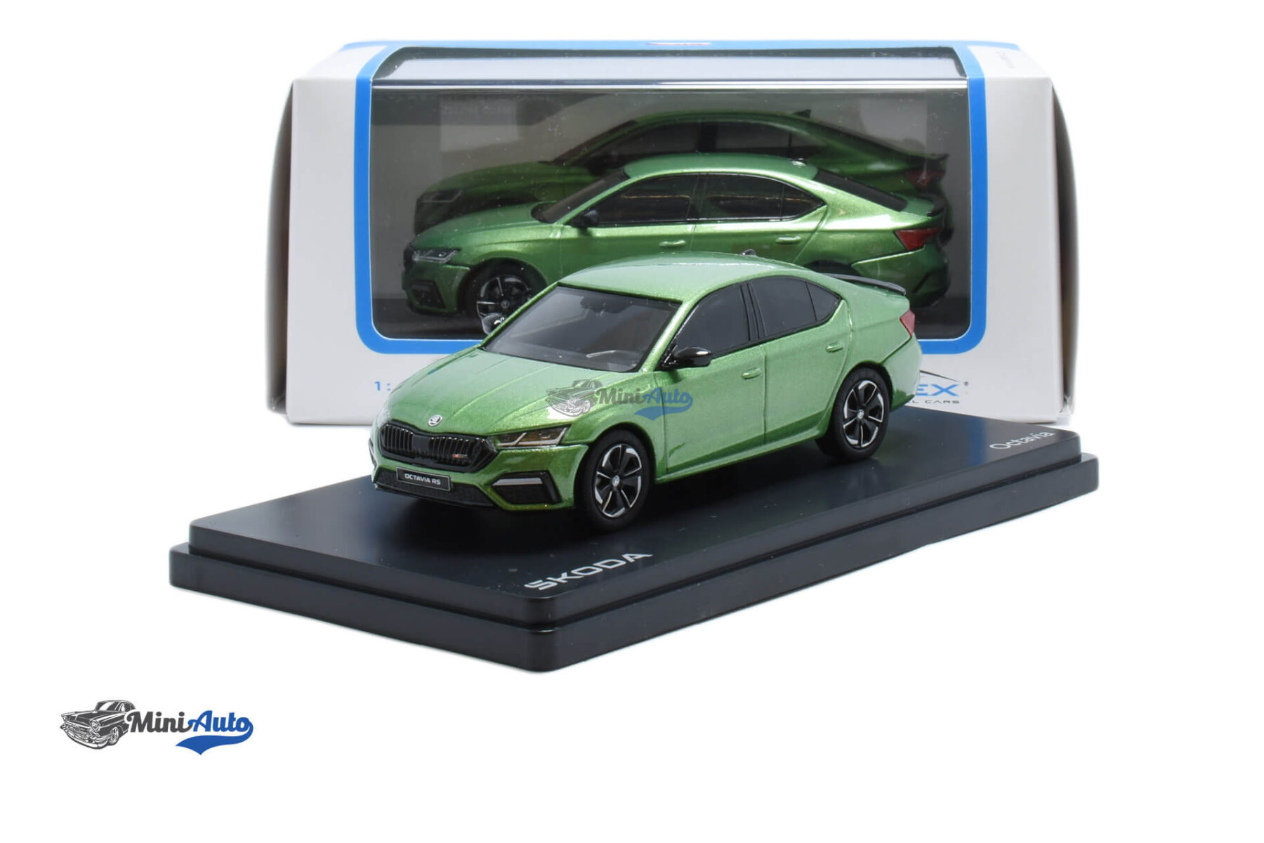 Skoda Octavia IV RS - 2020 - Green - Image 4