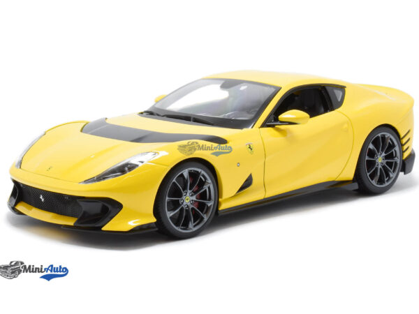 Ferrari 812 Competizione - 2021 - Yellow