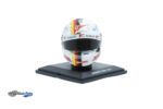Sebastian Vettel - 2017 -  Helmet 1:5 - Image 2