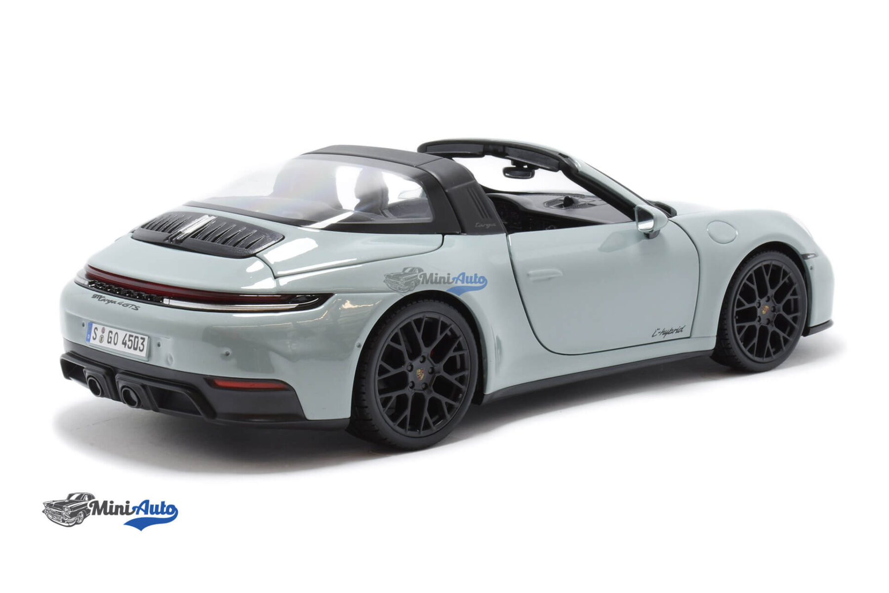 Porsche 911 992-2 Targa 4 GTS - 2024 - Grey - Image 3