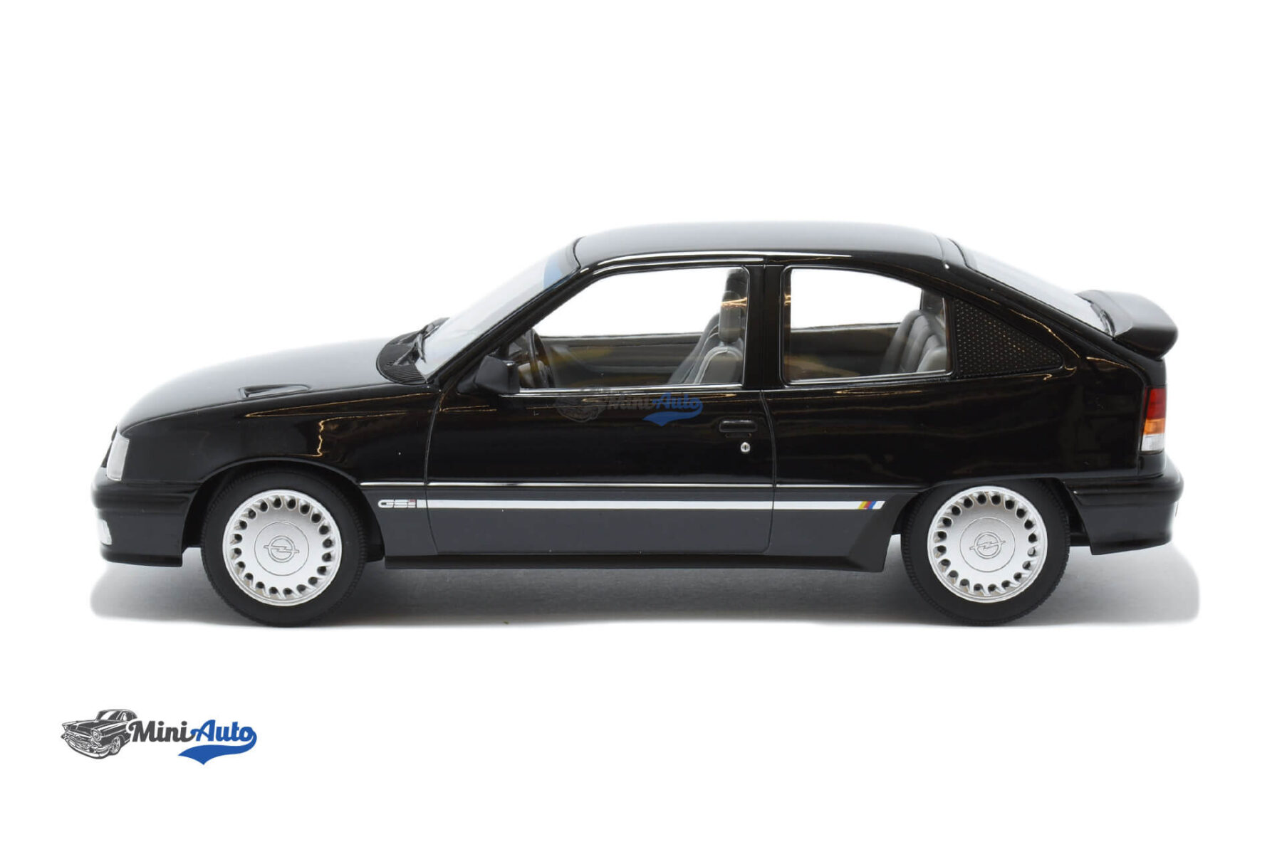 Opel Kadett GSi - 1991 - Black - Image 3