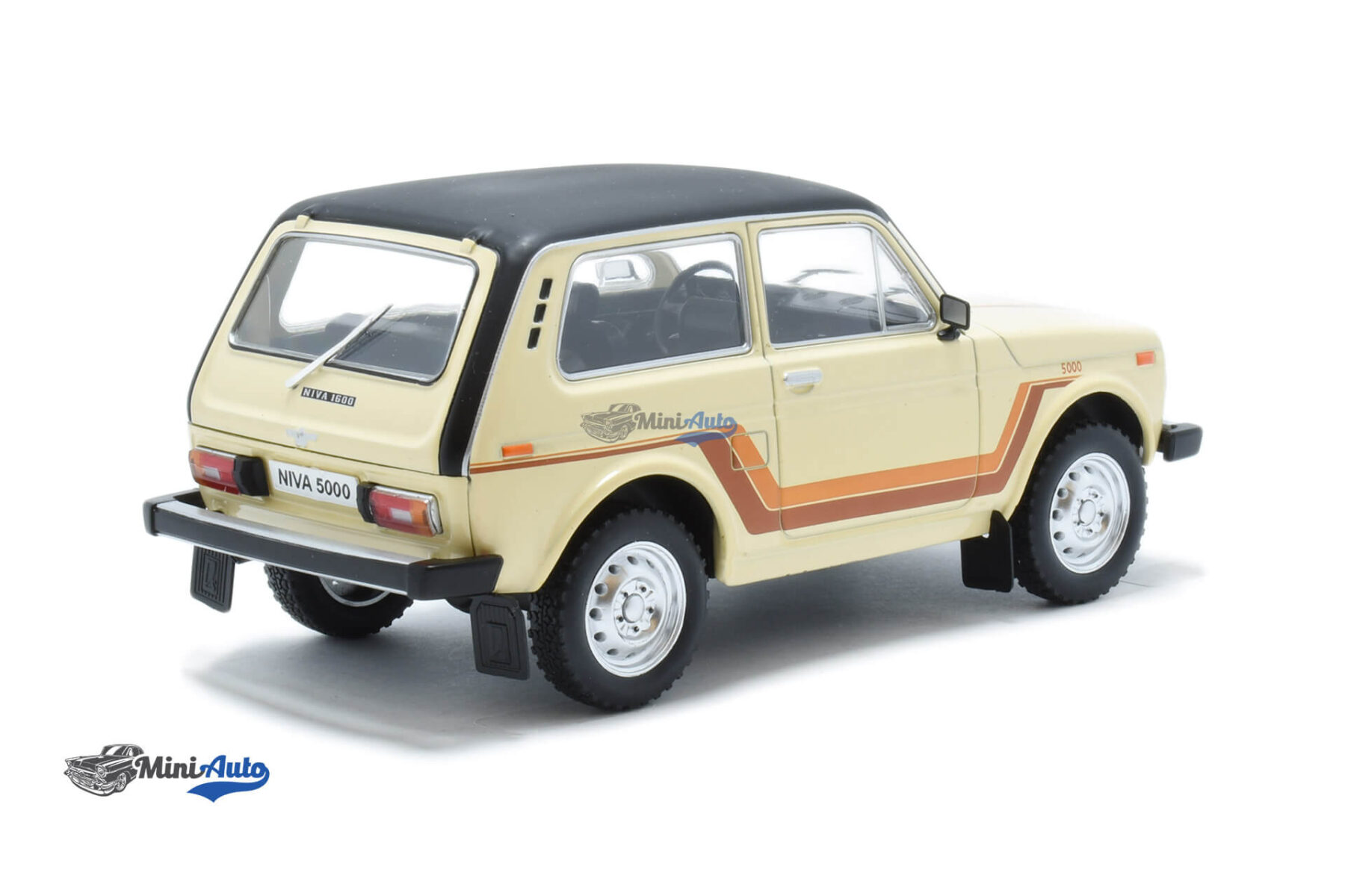 Lada Niva 5000 - 1985 - Beige - Image 2