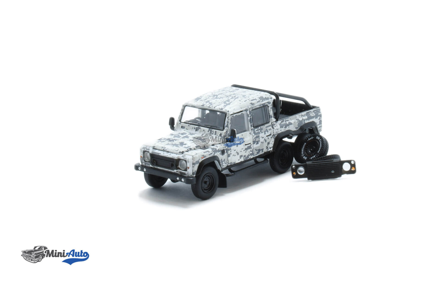 Land Rover Defender 110 Pick Up 6x6 Limited 528pcs - 2016 - White - Image 2