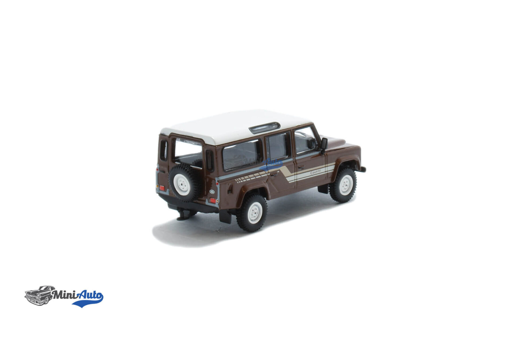 Land Rover Defender 110 - 1985 - Brown - Image 2