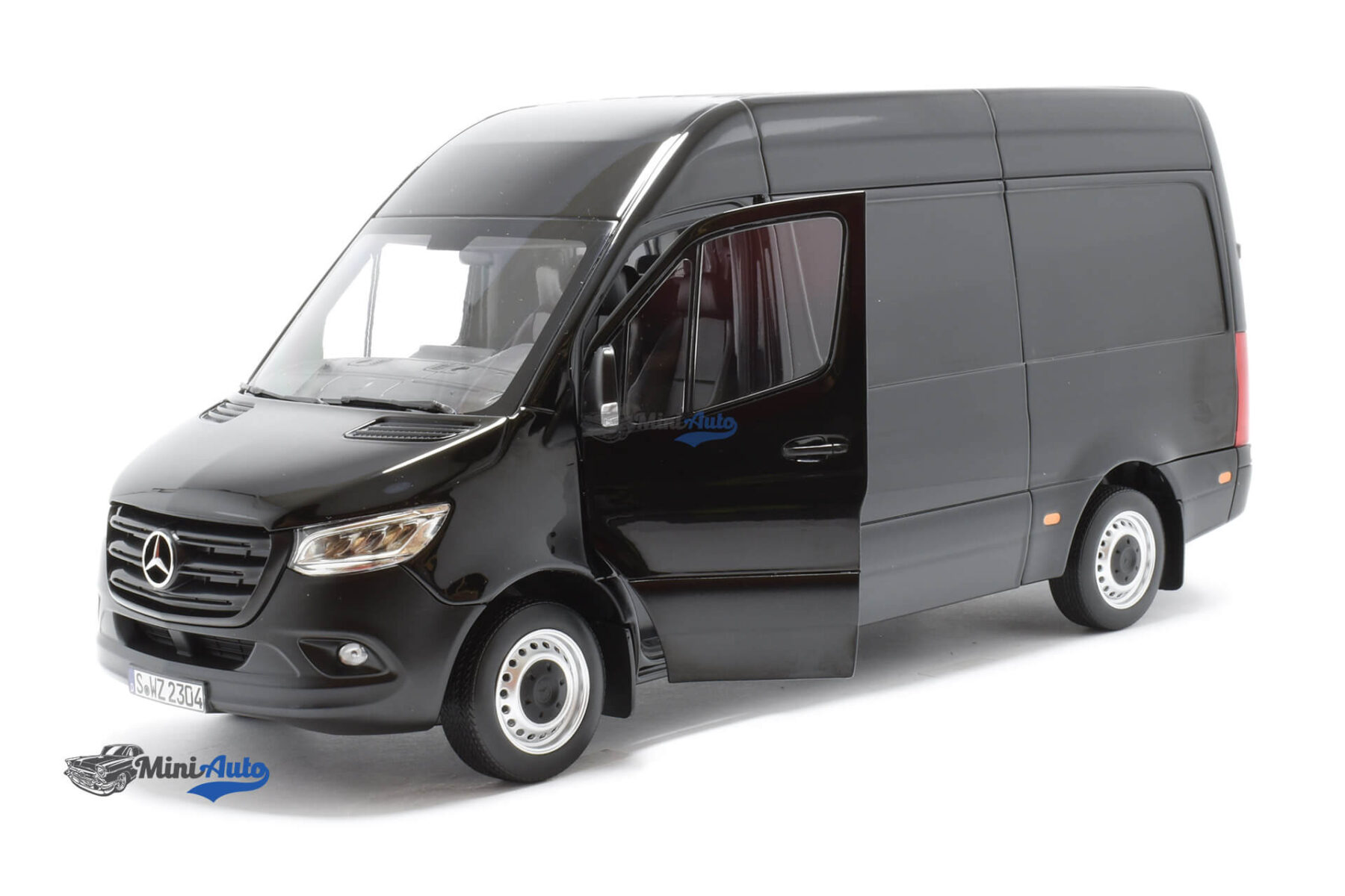 Mercedes Benz Sprinter - 2018 - Black - Image 2
