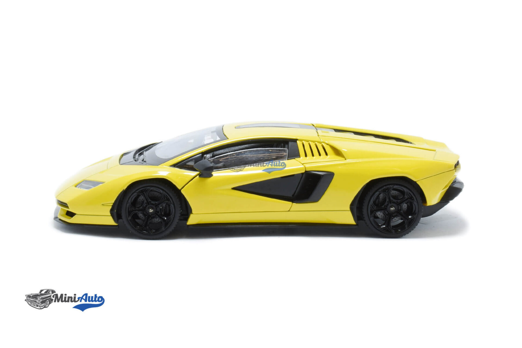 Lamborghini Countach LPI800 - 2022 - Yellow - Image 5