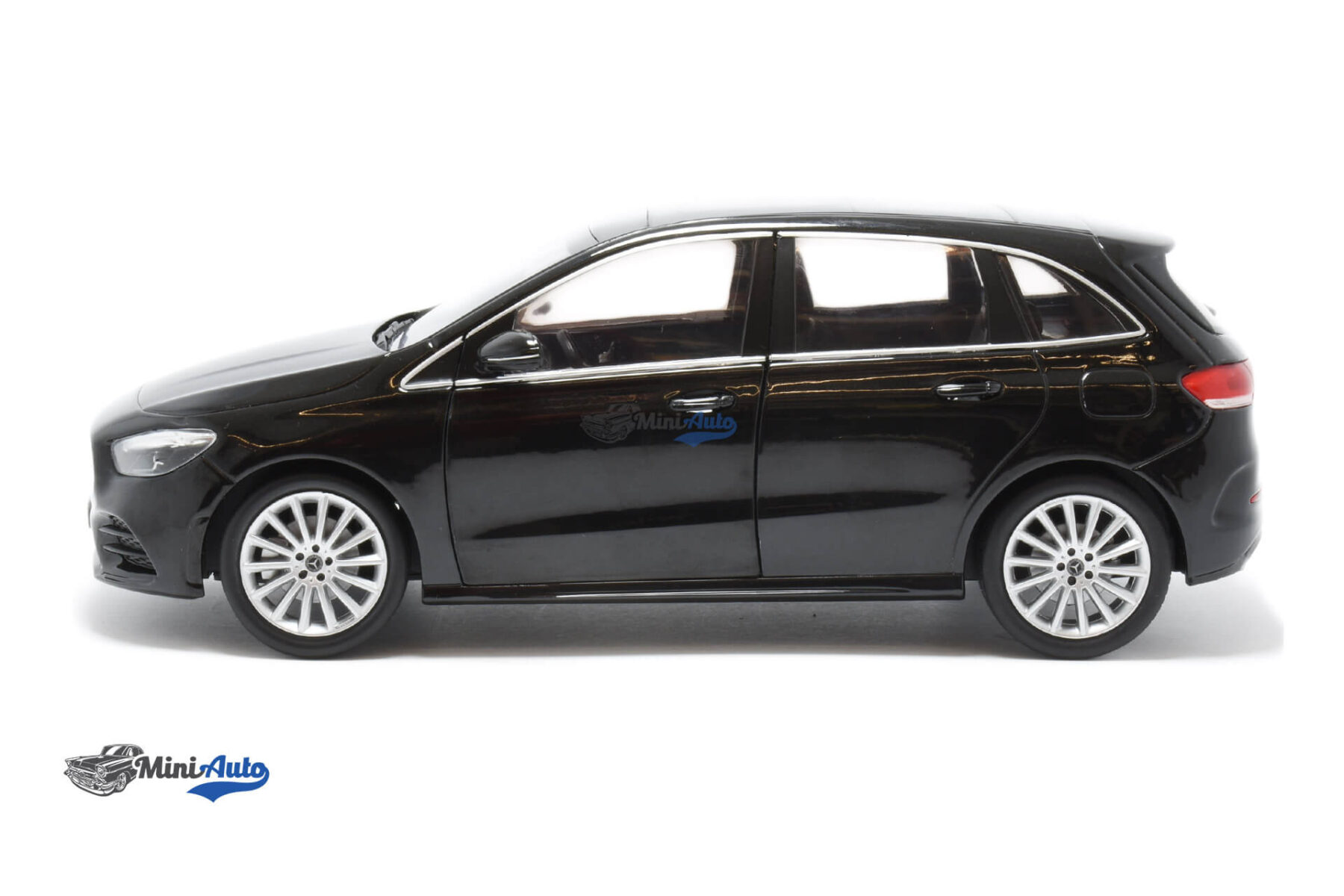 Mercedes Benz B-Class W247 - 2018 - Black - Image 5