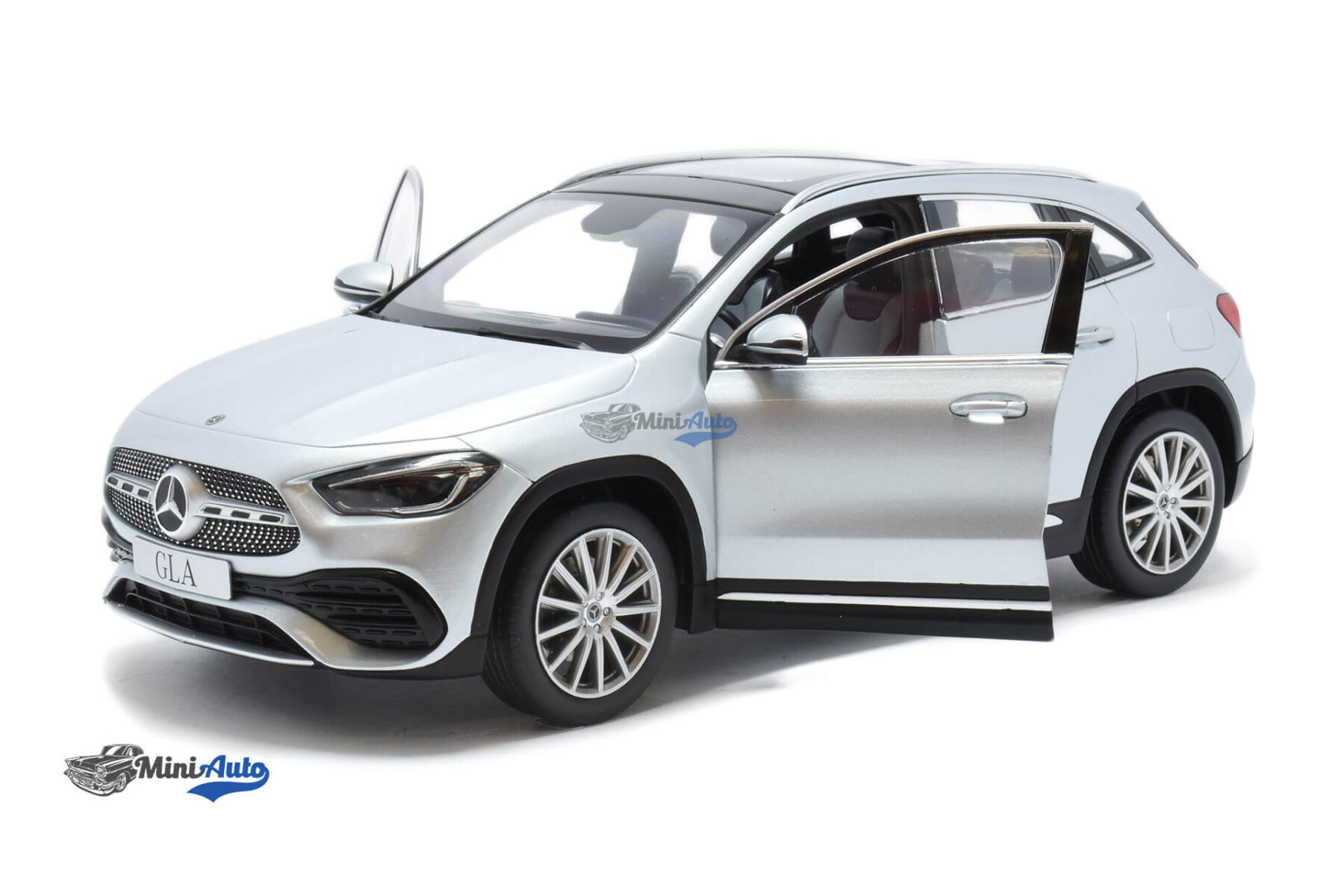 Mercedes Benz GLA H247 - 2020 - Silver - Image 2