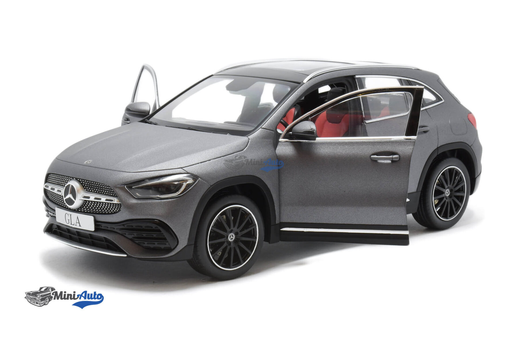 Mercedes Benz GLA H247 - 2020 - Grey - Image 2