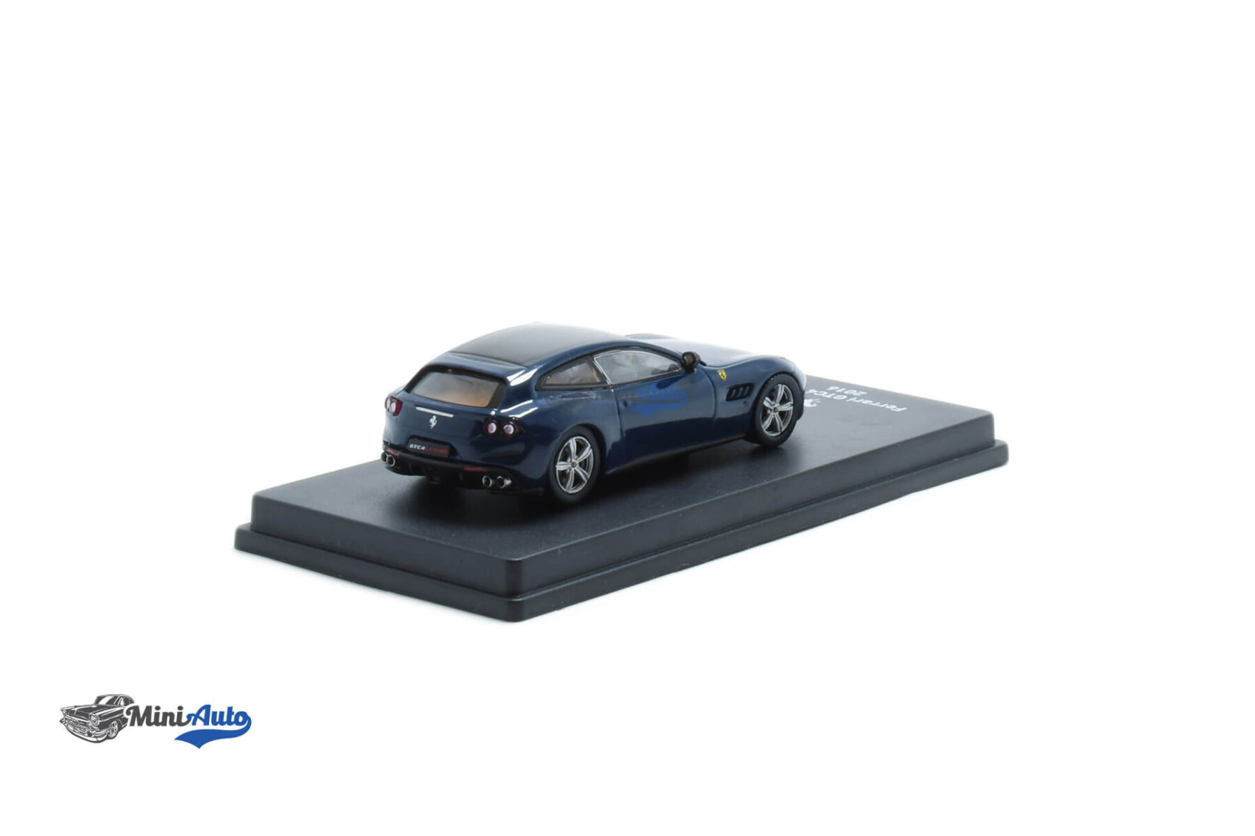 Ferrari GTC4 Lusso - 2016 - Blue - Image 2