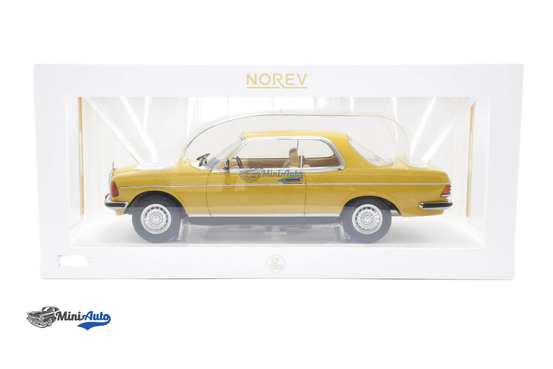 Mercedes Benz C123 280CE - 1980 - Yellow - Image 4