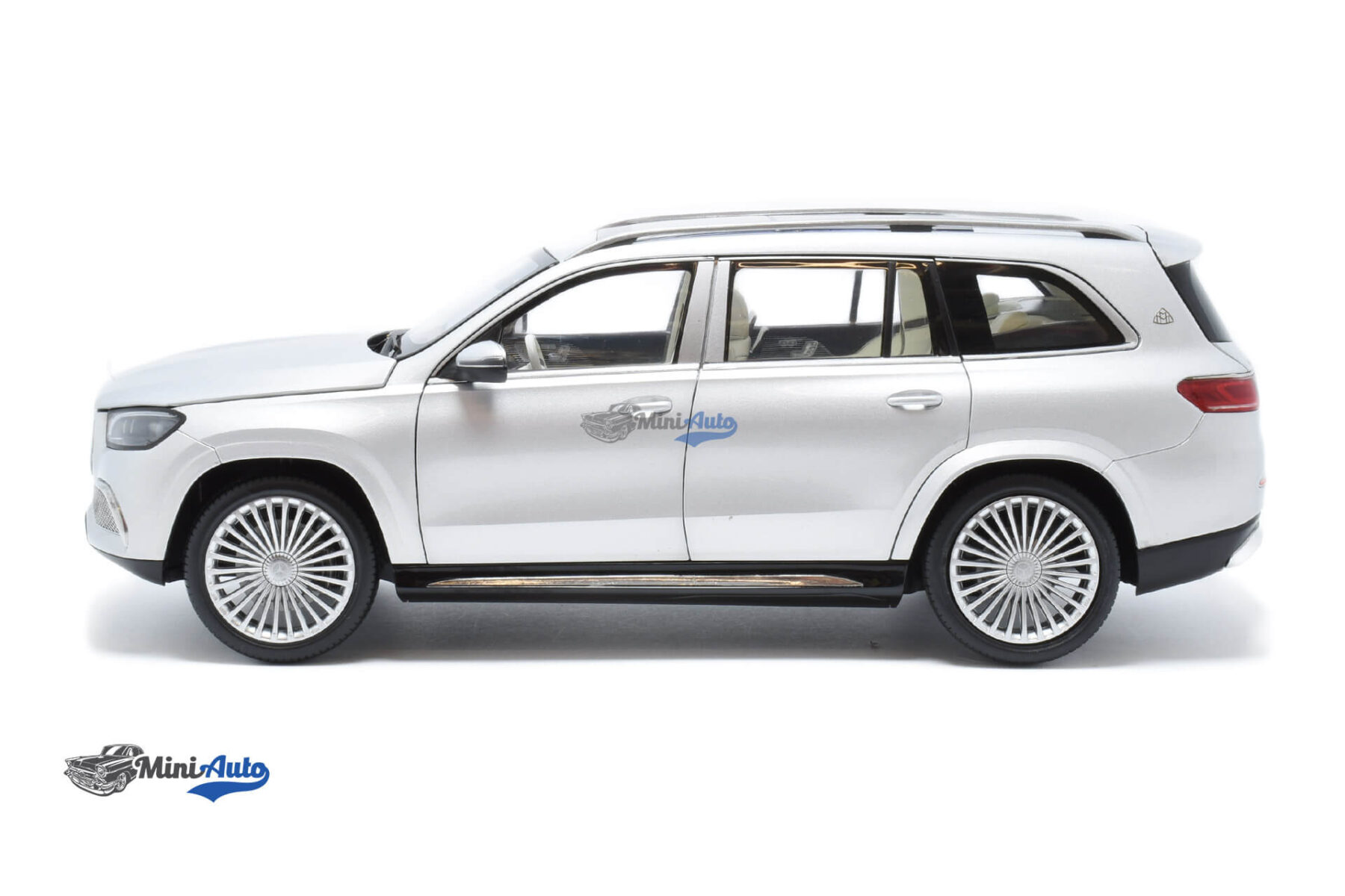 Mercedes-Benz Maybach GLS-class Gls600 4-Matic (X167) - 2019 - Silver - Image 5
