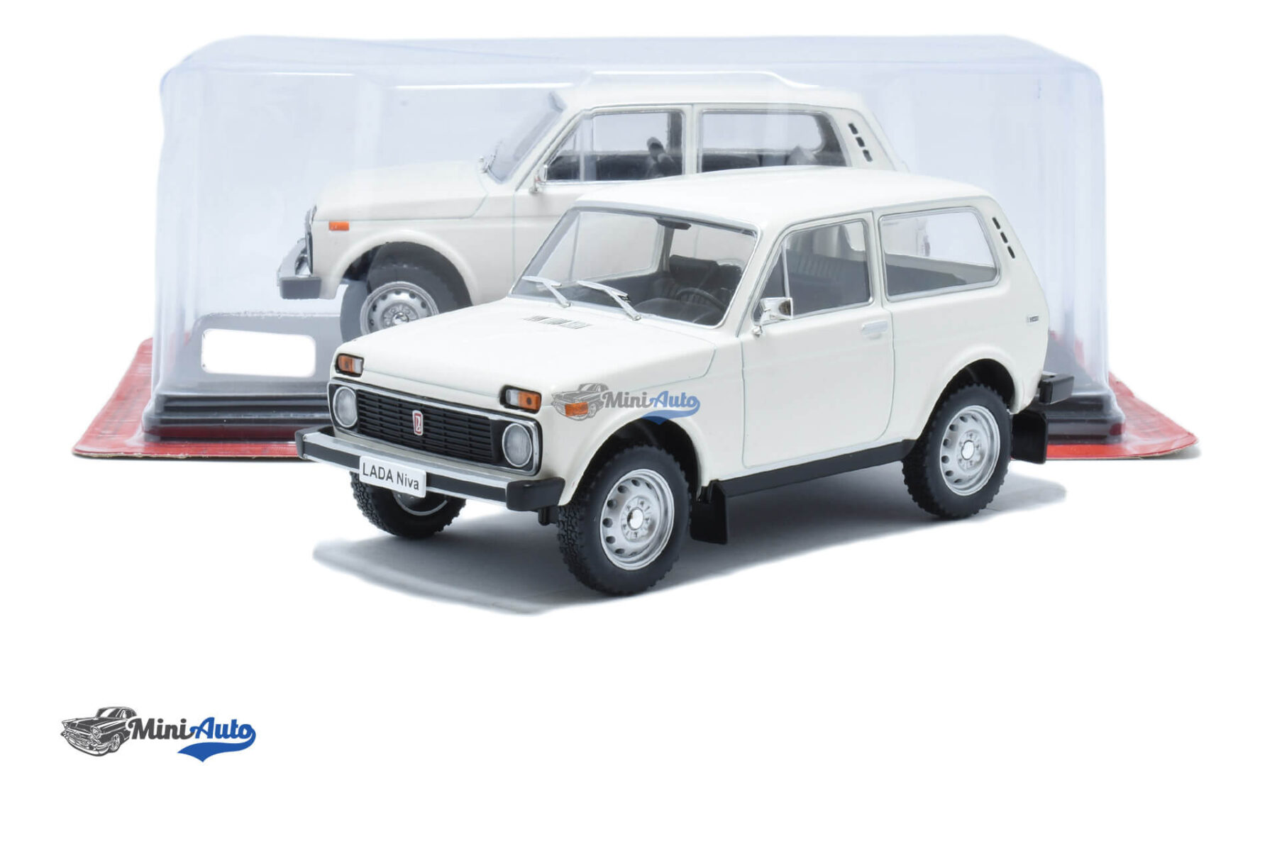 Lada Niva - 1977 - White - Image 4