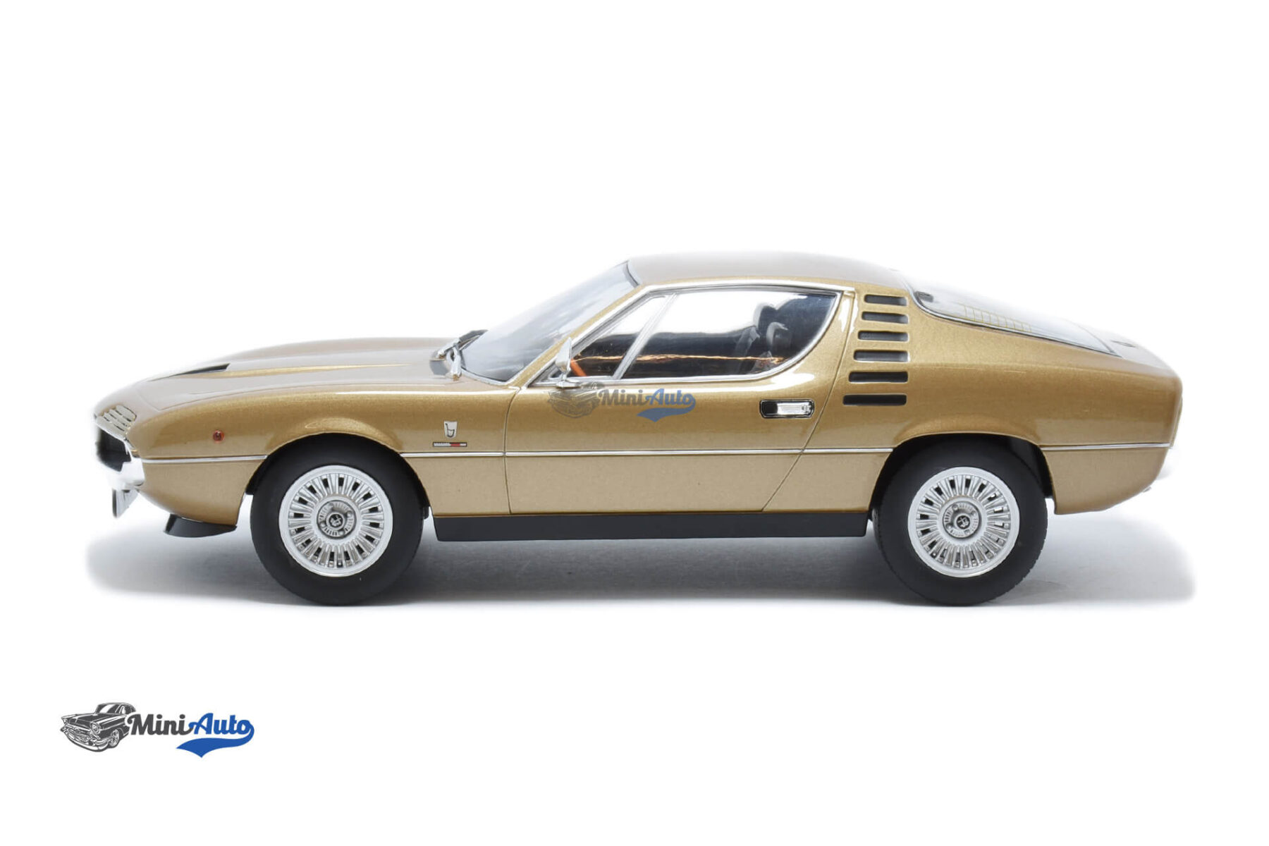 Alfa Romeo Montreal - 1970 - Gold - Image 3