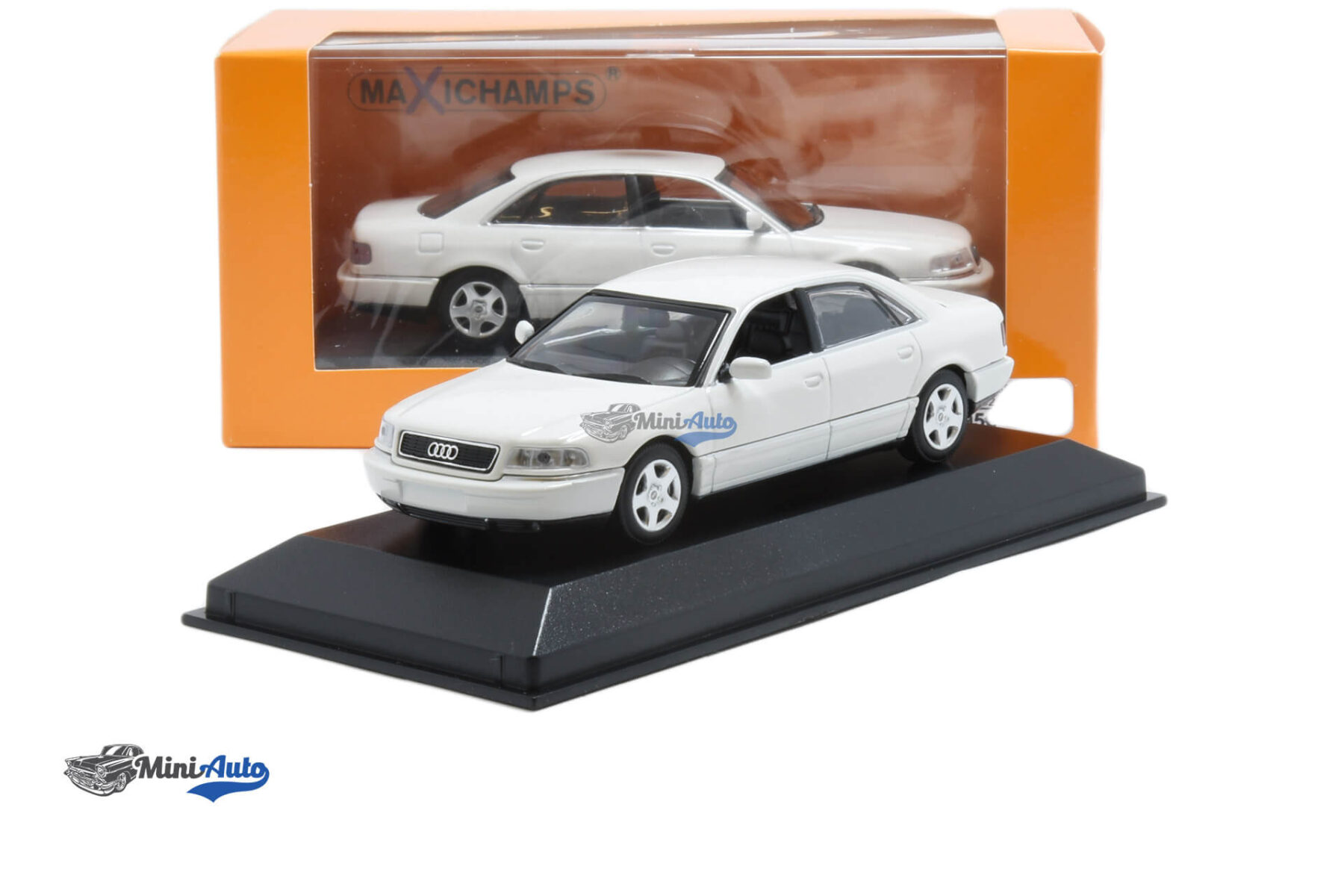 Audi A8 D2 - 1999 - White - Image 4