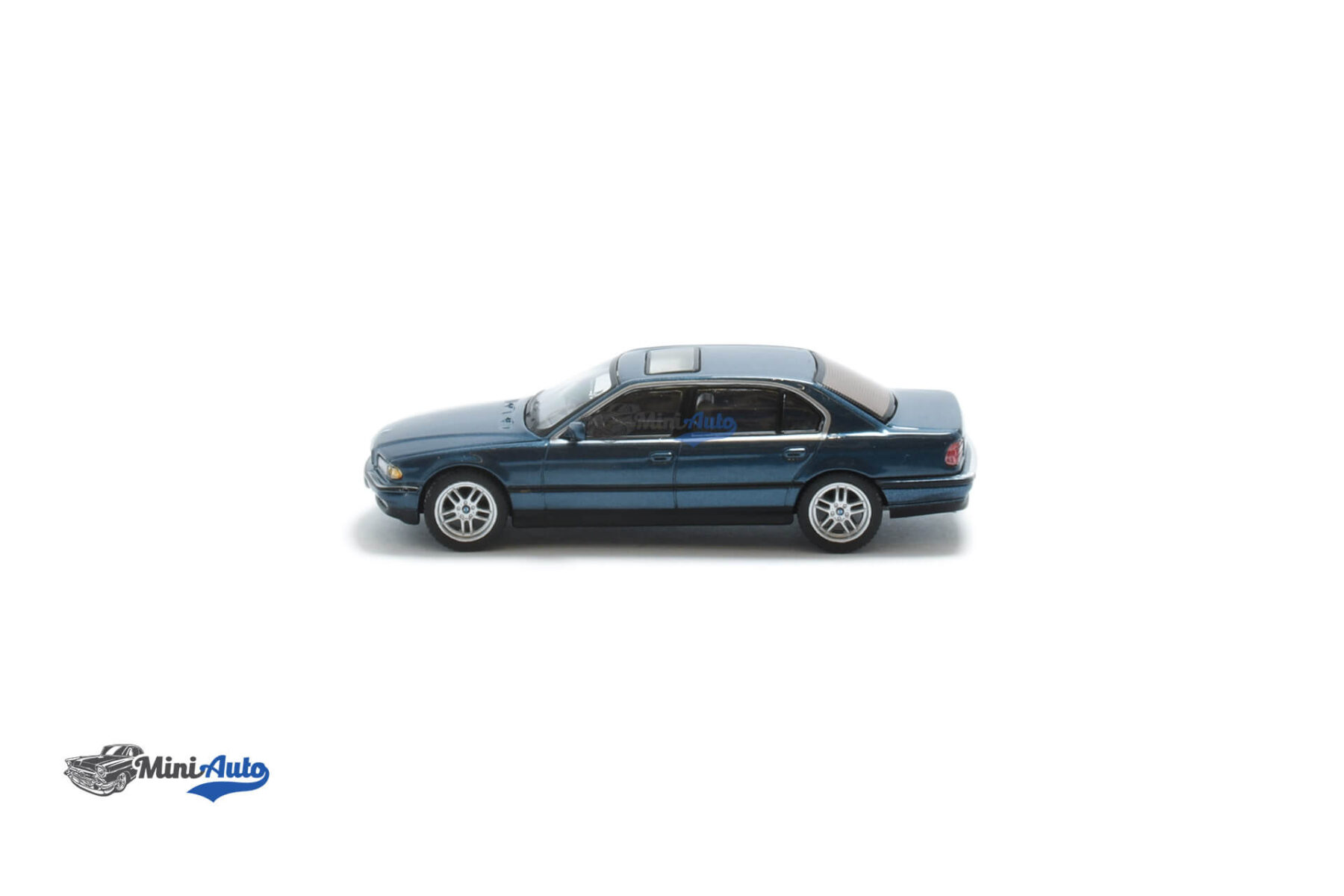BMW 750iL E38 - 1998 - Blue - Image 3