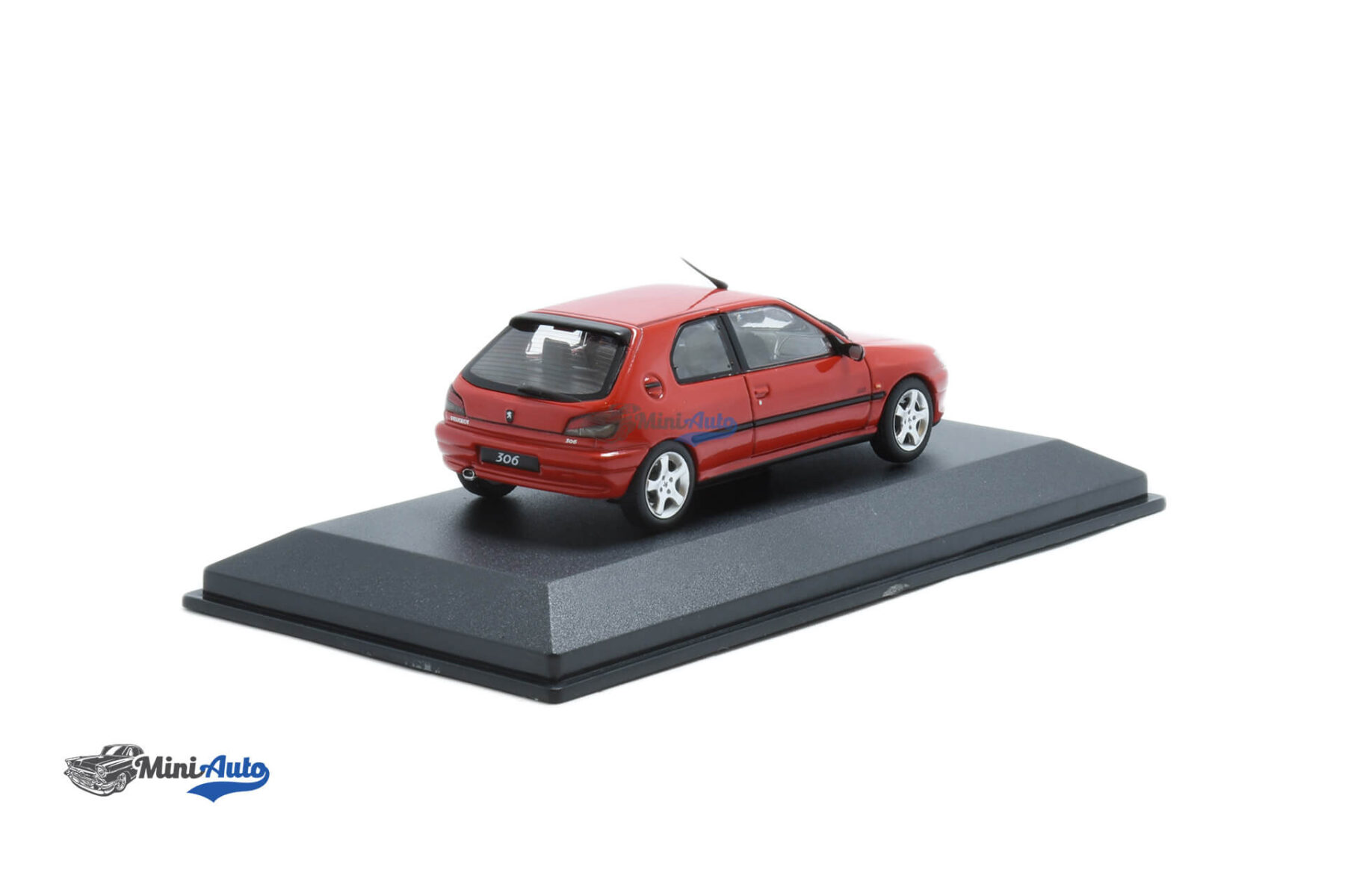 Peugeot 306 GTi S16 - 2002 - Red - Image 2