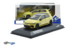 Volkswagen Golf VIII R - 2022 - Yellow - Image 4