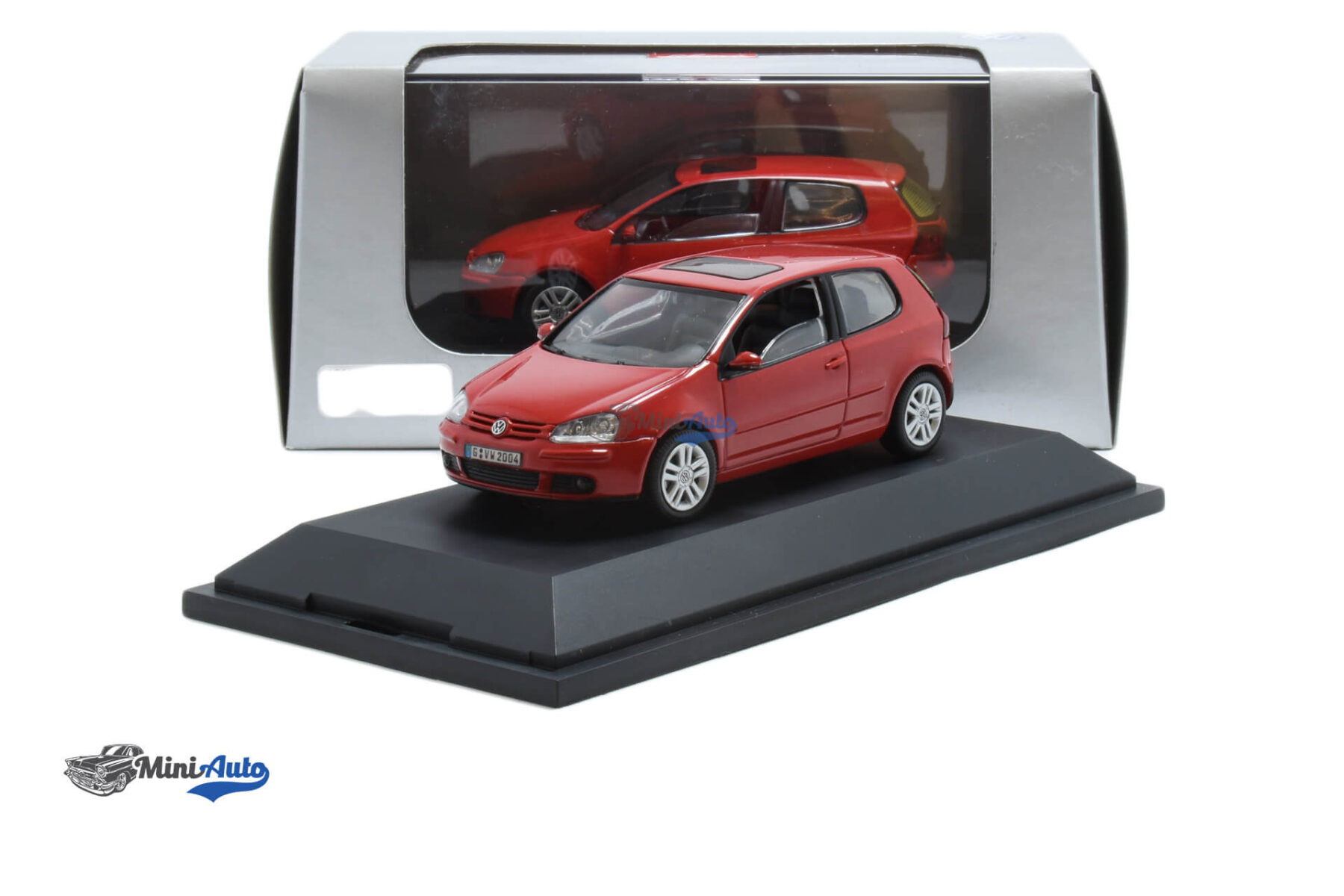 Volkswagen Golf V - 2005 - Red - Image 4