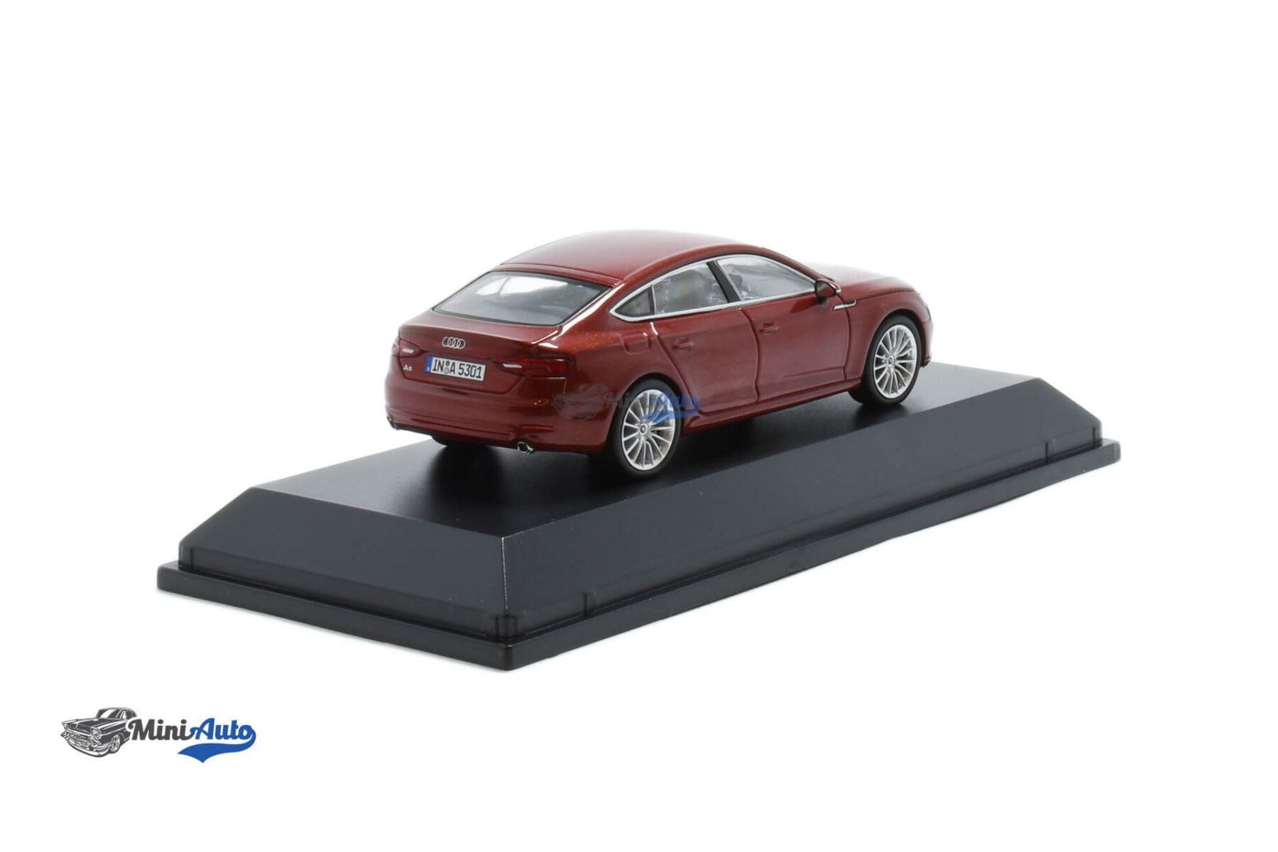 Audi A5 Sportback - 2017 - Red - Image 2