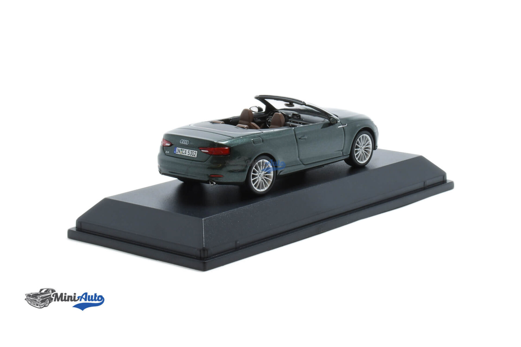 Audi A5 Cabriolet - 2017 - Green - Image 2