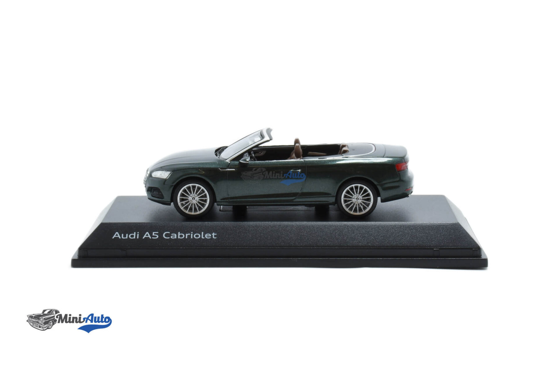 Audi A5 Cabriolet - 2017 - Green - Image 3
