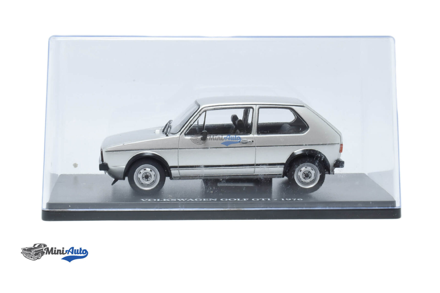 Volkswagen Golf MKI GTi - 1976 - Silver - Image 4