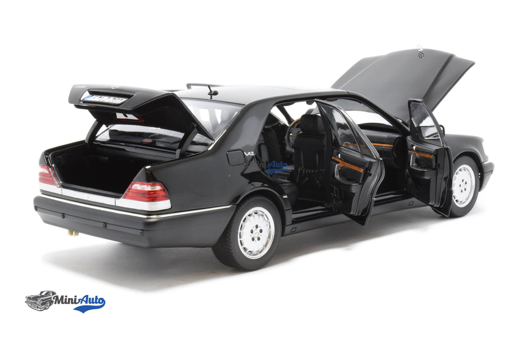 Mercedes Benz W140 S-Class S600 - 1997 - Black - Image 4