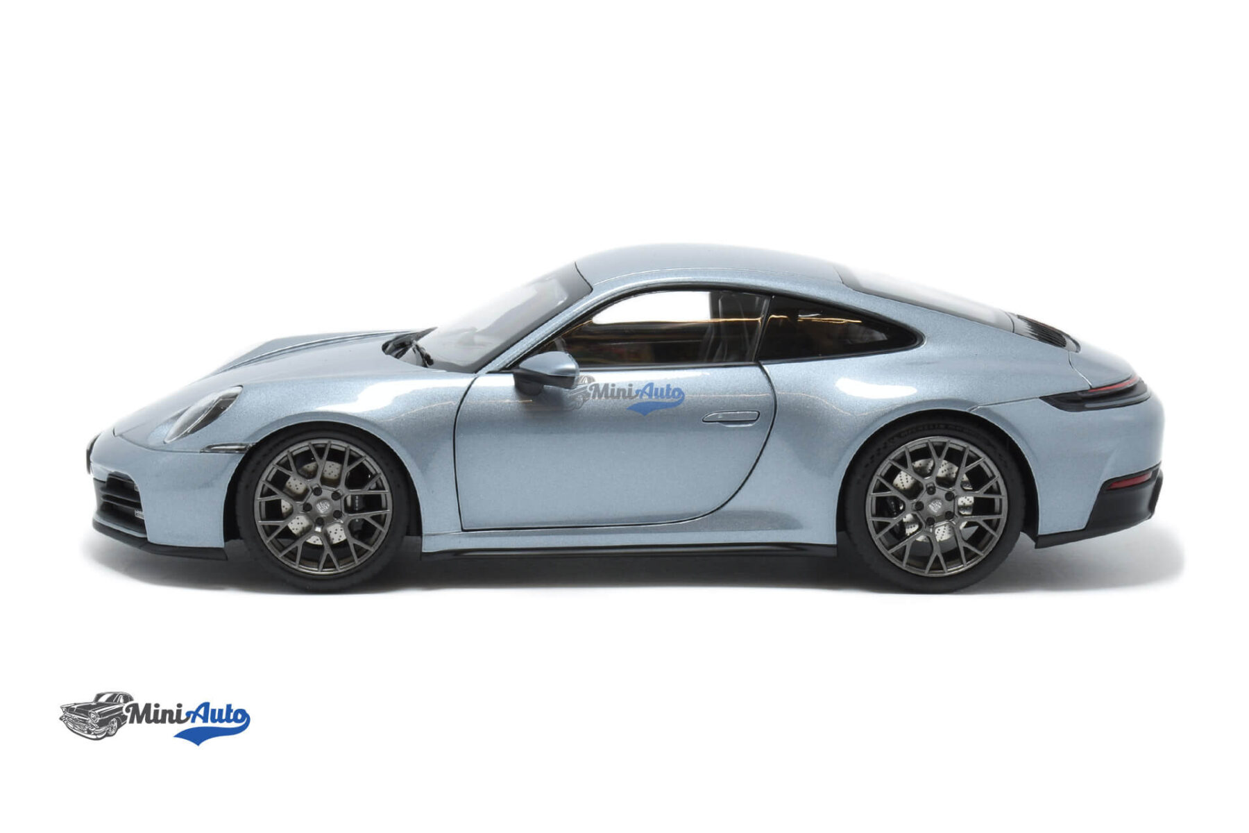 Porsche 911 992.2 Carrera - 2024 - Silver - Image 5