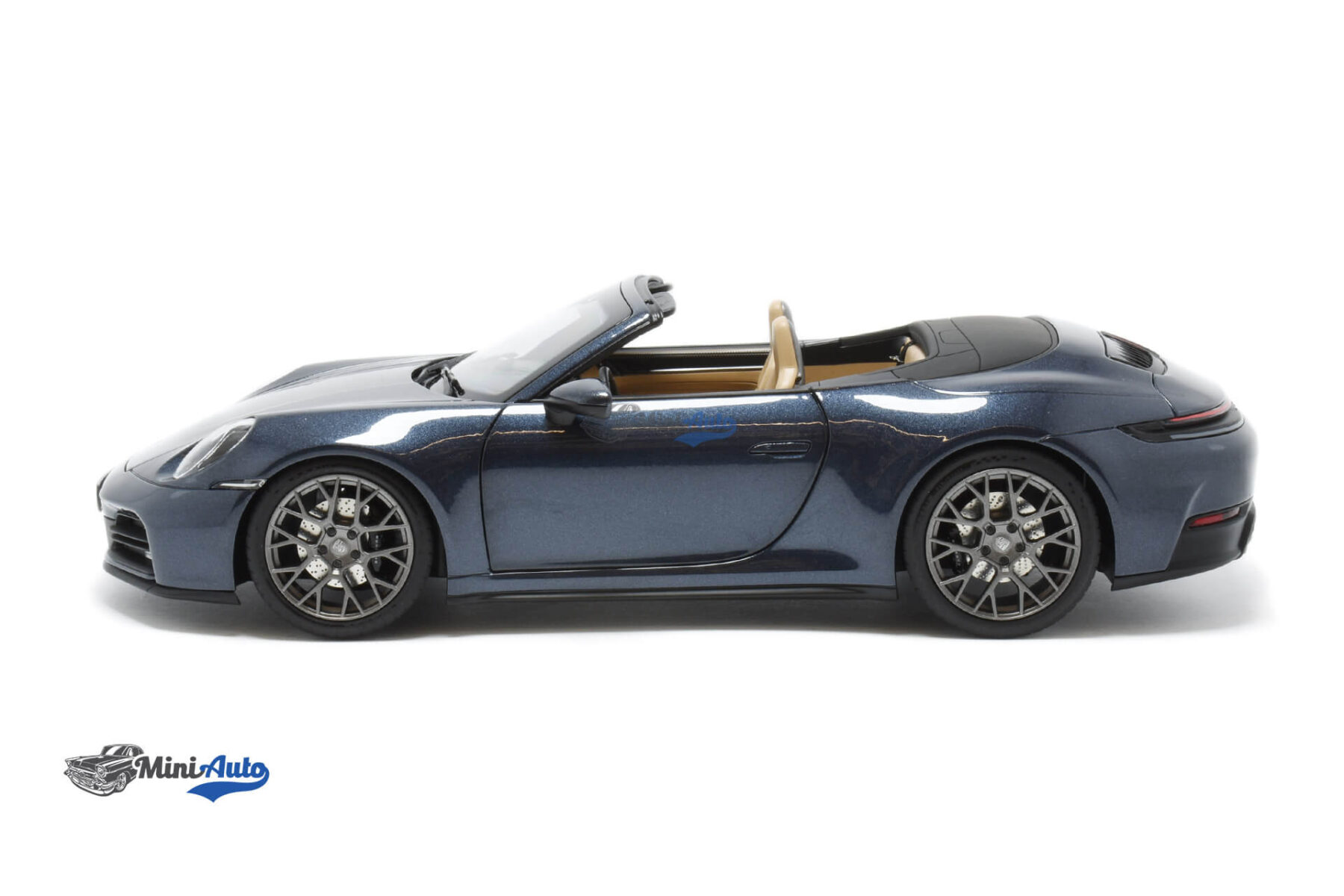 Porsche 911 992.2 Carrera Cabriolet - 2024 - Dark Blue - Image 5