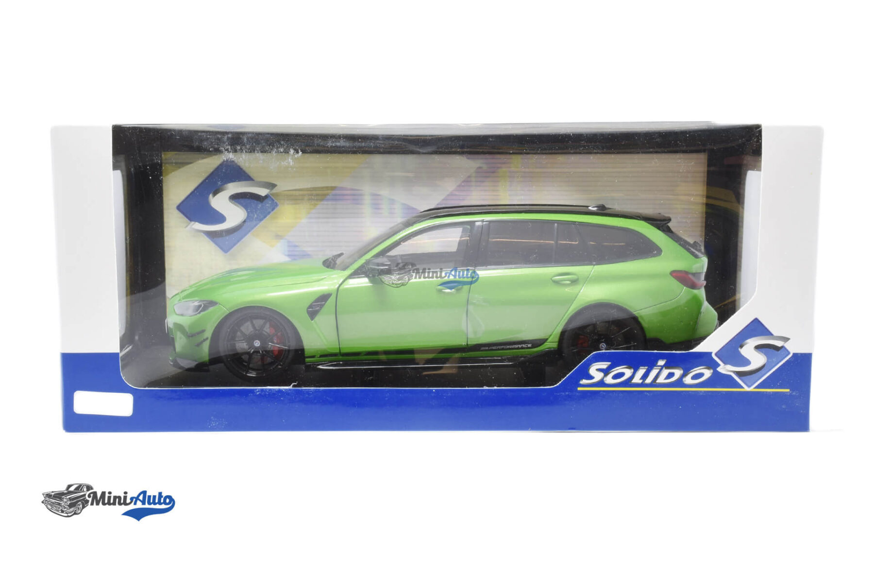BMW M3 G81 Performance - 2024 - Green - Image 6